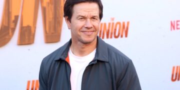 mark wahlberg net worth