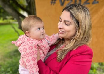 nooshi dadgostar barn