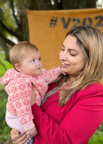 nooshi dadgostar barn