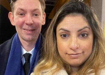 nooshi dadgostar make