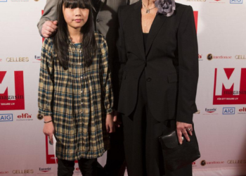 Olga Apelgren tillsammans med Peter Apelgren och Carin Mannheimer 2013